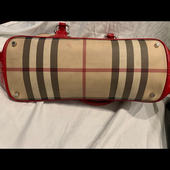 Authentic Burberry purse - Picture 5 of 9